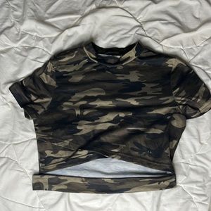 Size M, SHEIN camouflage crop top.